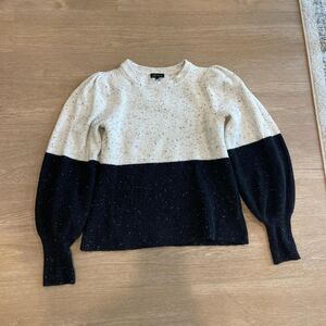 1state Women's Black and White Jumper